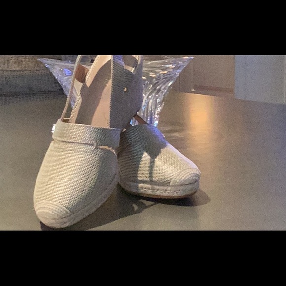Lauren Ralph Lauren Shoes - Ralph Lauren cream/gold metallic wedges, SZ 7.5.  Cotton upper and lining.  NWOT